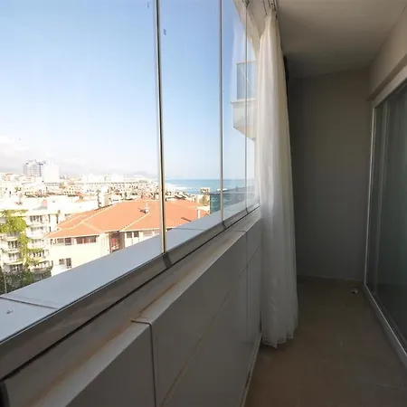Luxury Penthouse In Tosmur Apartamento