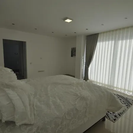 Daire Luxury Penthouse In Tosmur *