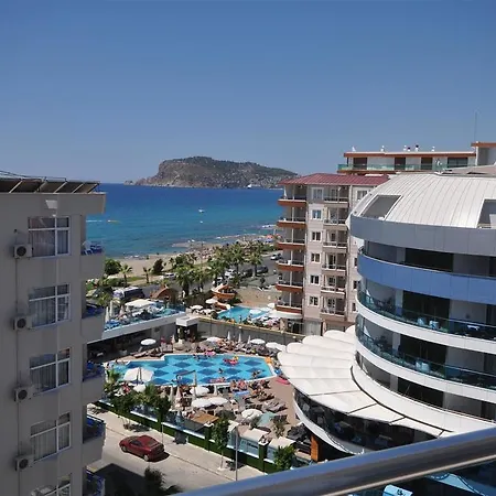 Apartamento Luxury Penthouse In Tosmur Alanya