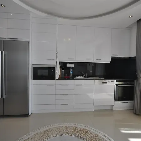 Luxury Penthouse In Tosmur Apartamento Alanya